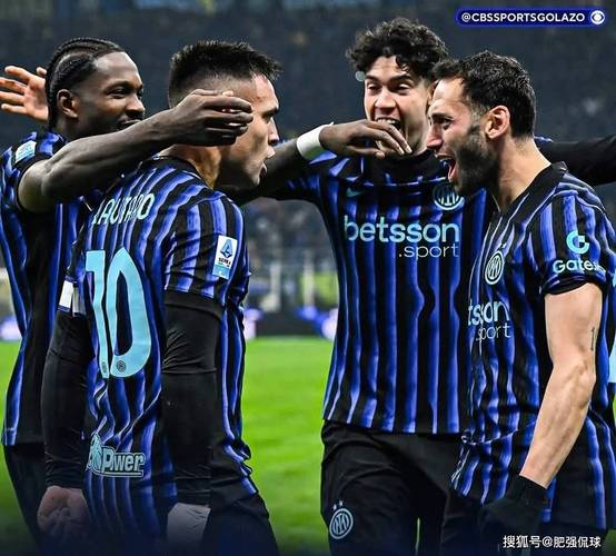 国米北看台：失利和判罚试图动摇我们，呼吁下轮带围巾支持球队