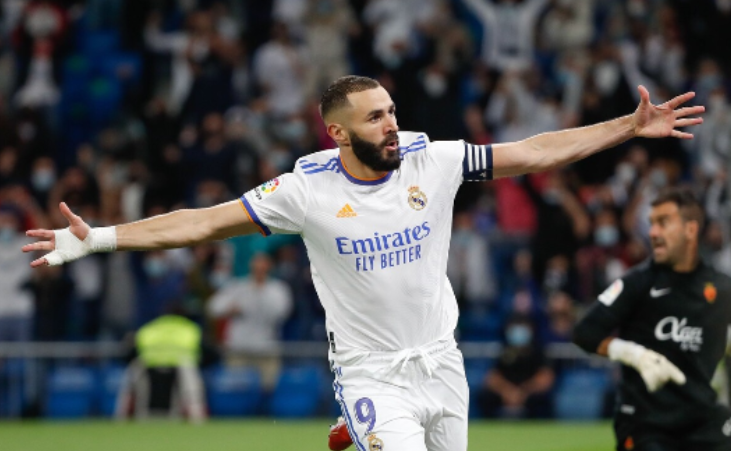 库伊特：斯洛特不需要做太多改变，他很清楚自己必须带队取得佳绩