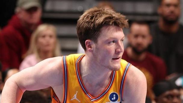 手有点凉！克尼佩尔14中3低效拿到11分11板2助