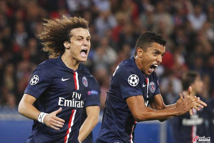 曼晚：贝克汉姆夫妇计划在乡村住宅的池塘安装串灯，遭邻居反对