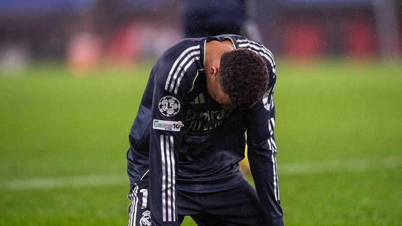 低迷！贡萨洛·拉莫斯全场2次射门，1次中柱、1次错失进球