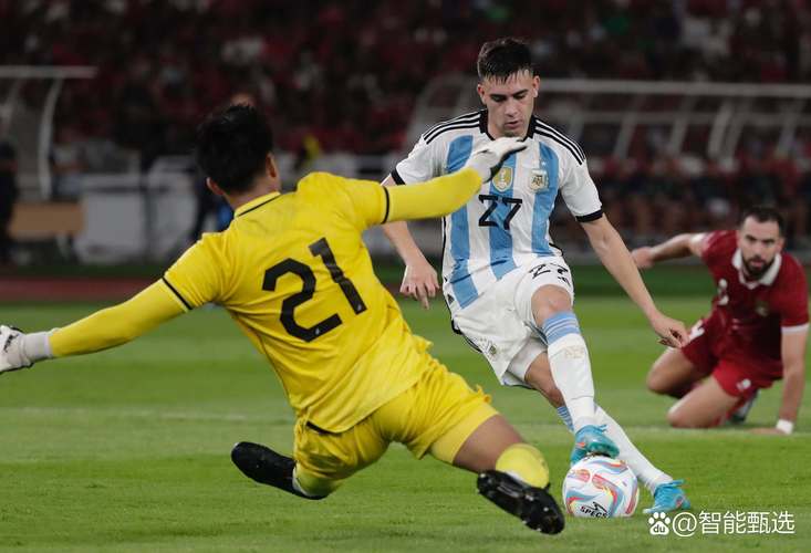 阿媒：阿根廷国家队热身赛1-0击败U20，何塞·洛佩斯打进唯一进球