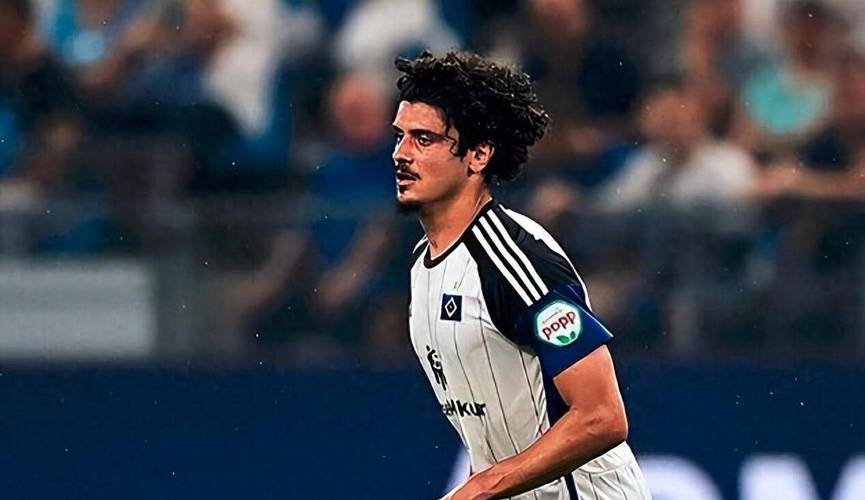 博主：国安今日进行今年首次公开训练课，外援中卫拉莫斯暂未归队