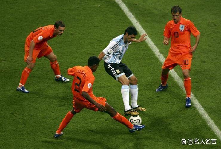 世界杯咋办？墨西哥友谊赛开始15分钟，仍有大量球迷堵在场外等待