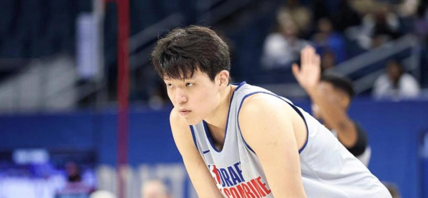 杨瀚森新秀赛季最高9分5板2帽 马卢阿奇今日单场12分9板3帽