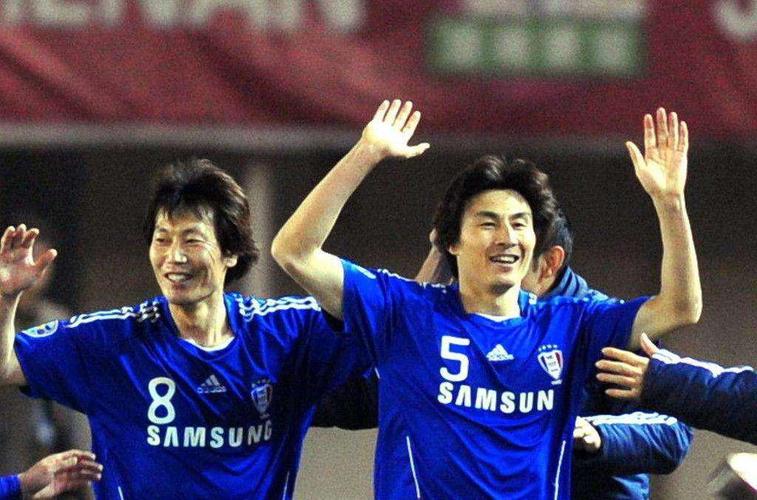 张稀哲：新帅带来团队精神，我们一场一场去拼不惧怕任何对手