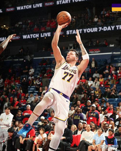 各MVP候选人缺席时球队战绩：文班10-5 亚历山大8-4 东契奇6-6