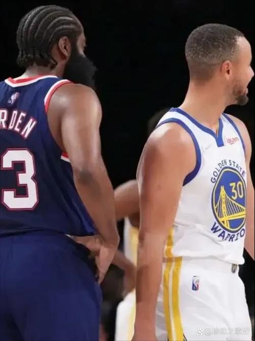 乔治第30次单场同时4+三分4+抢断 历史第三多 仅次于哈登和库里