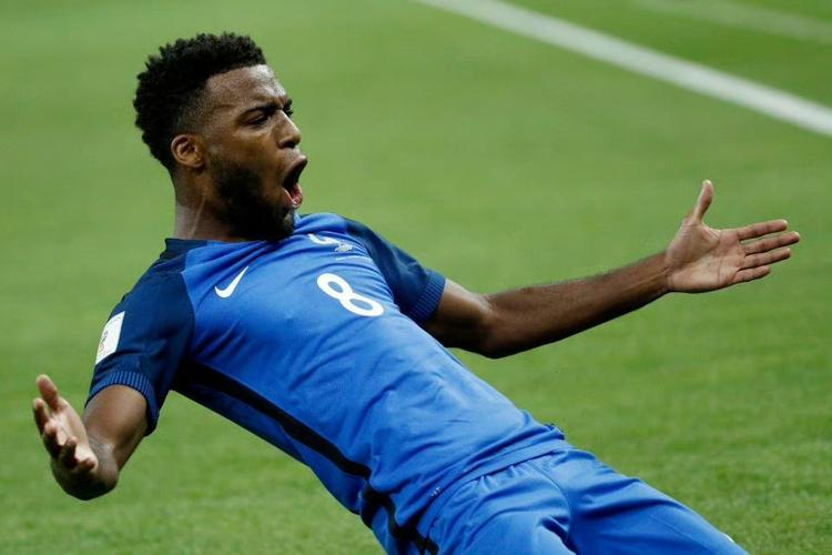 打进处子球并实现双响，杜埃成2017年勒马尔后法国队首人