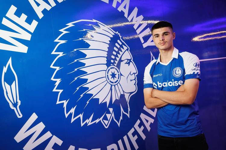 意媒：出场次数少表现没有达到预期，罗马不太可能买断萨拉戈萨