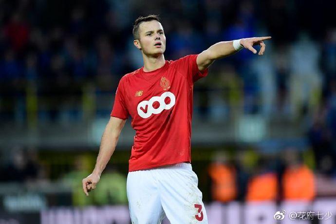 范赫斯登：再来一次仍100%会选择加盟国米 退役让我重新获得呼吸