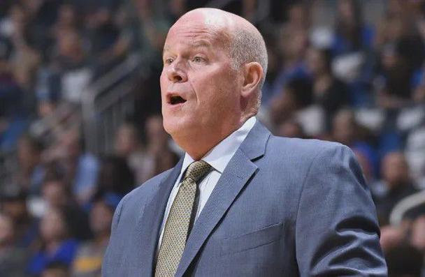 魔术主帅谈惨败52分：这是我的责任 我需要让球员们做好准备