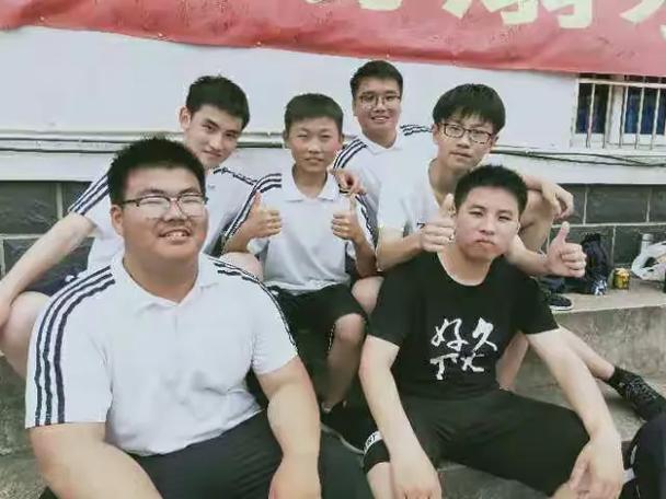 上海队记：每个人都在为赢球默默牺牲 人人都可做红花也甘做绿叶