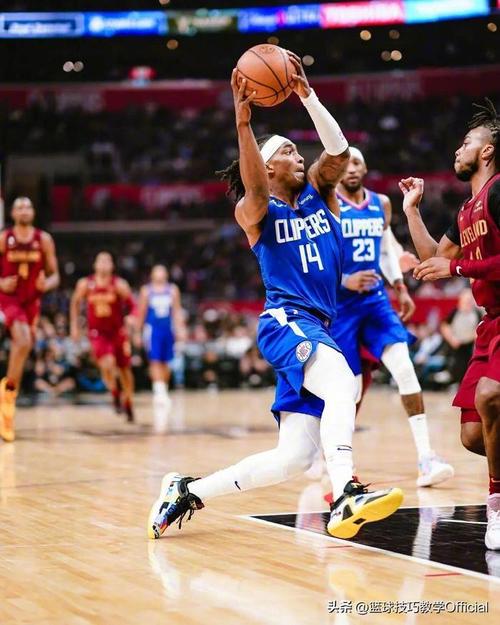 卢：我们需要加兰更有侵略性 要在防守落位前推节奏