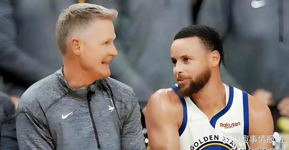 科尔：三节崩似乎成为了规律 我们上半场很稳健但无法维持