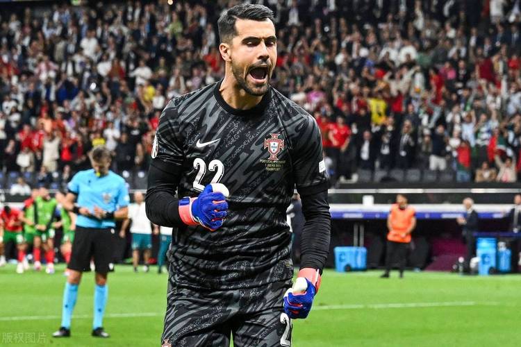 道格拉斯·科斯塔：C罗是对我影响最大的队友，他比想象的更出色