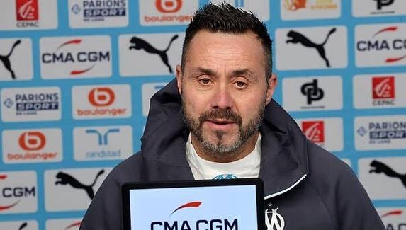 罗马诺：热刺继续与德泽尔比商谈执教事宜