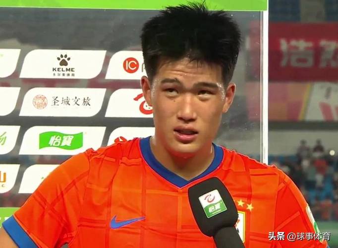 鲁媒：彭啸伤势没有大碍 泰山队热身赛2-1泰安天贶