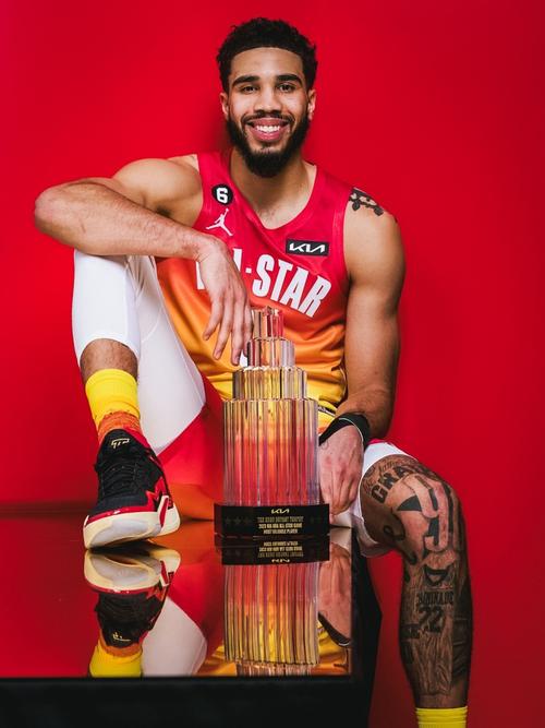 考辛斯：绿军已悄然成为东部最强 七成功力的塔图姆也是联盟前10%