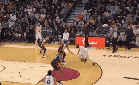 杰伦的篮球之路：一步一步往上爬