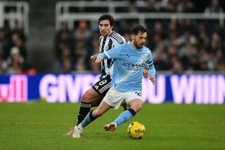 罗马诺：B席计划今夏自由身离开曼城！欧洲/沙特/美职联多队有意