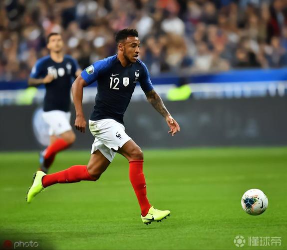 托利索父亲：儿子配得上法国队的位置，如今他十分渴望重返国家队