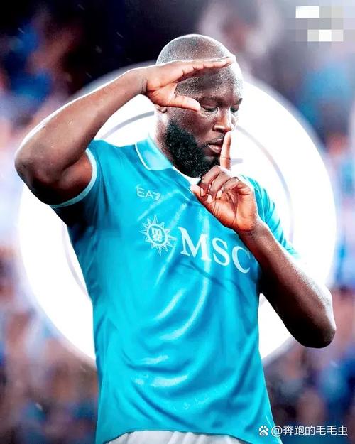 最后通牒！那不勒斯官方：卢卡库仍未归队训练，不排除无限期停赛