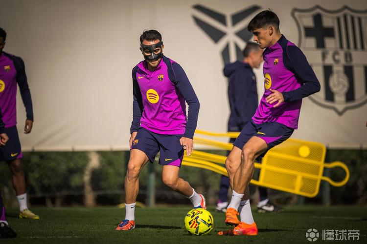 保·维克托：我每场巴萨比赛都看，拉菲尼亚的受伤让他们受到打击