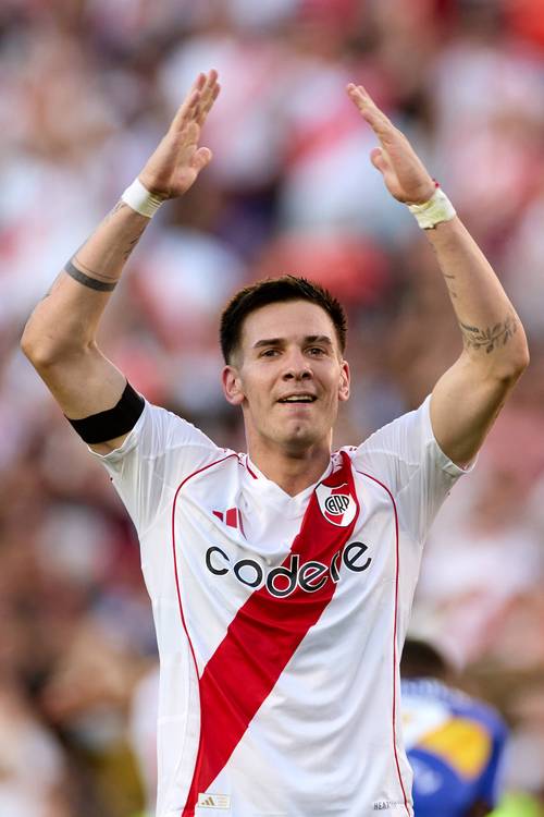 西媒：皇马考虑外租马斯坦托诺，本菲卡对球员感兴趣