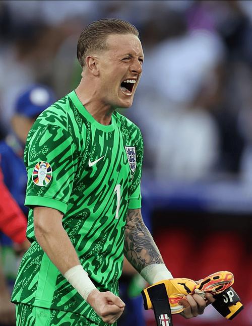 金身告破！日本队终结皮克福德英格兰国家队922分钟不丢球纪录