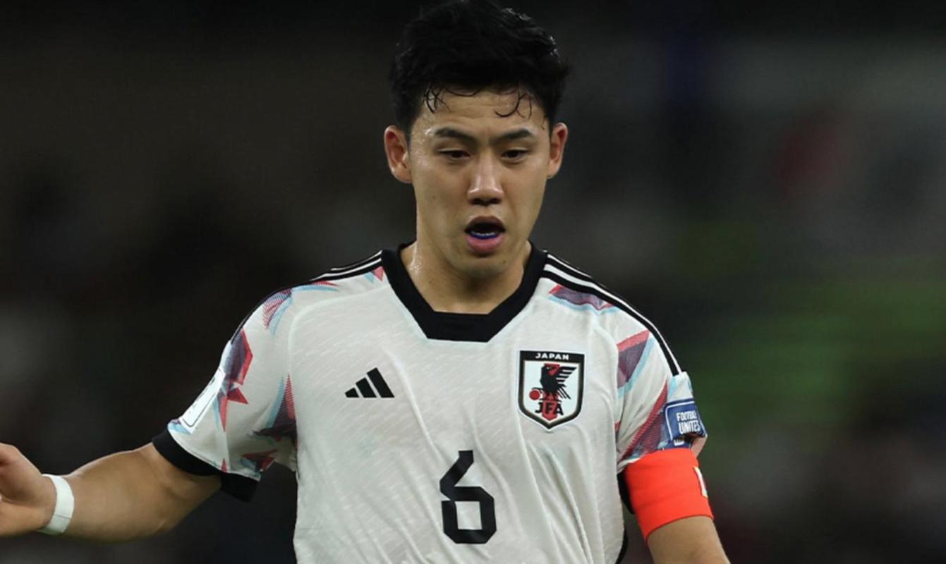 受伤仍心系球队，南野拓实和远藤航现身温布利观战英格兰vs日本