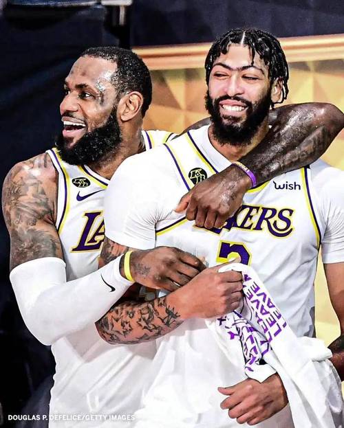 香波特谈詹姆斯未来：他是个赢家 获胜的最佳机会是搭档文班亚马