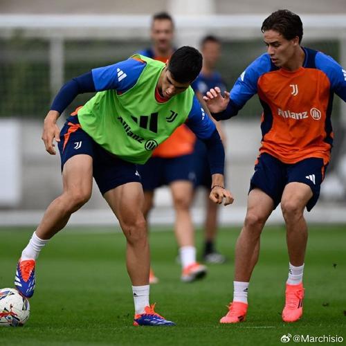 在对德国热身赛中助攻！记者：尤文米兰罗马有意加纳左边后卫科恩