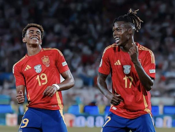 战平埃及，德拉富恩特对阵容进行10处调整仅亚马尔连续首发