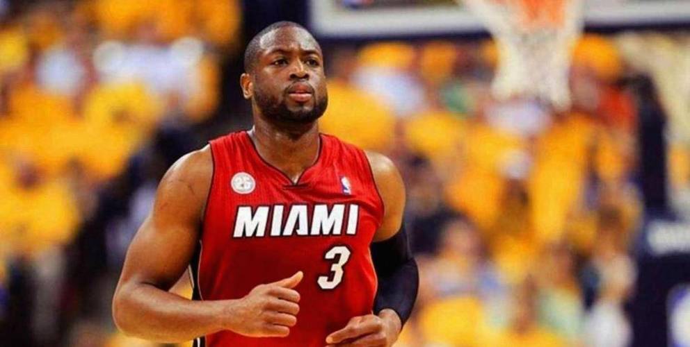 维拉纽瓦:贝弗利就在NBA是圈里人 他完全有资格对比韦德和哈登