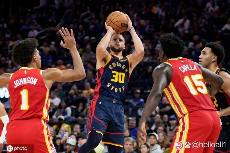 Slater:库里想要用复出来提振士气 他们相信自己能赢下附加赛!