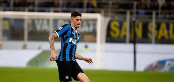 米体给巴斯托尼打4分：他本可以收脚，在那一瞬间毁掉了一切