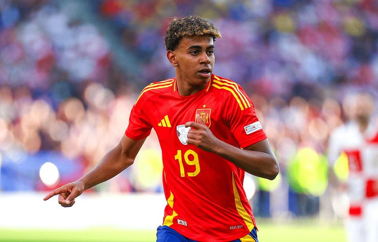 阿斯：种族歧视事件不会影响2030世界杯，FIFA依然对西班牙有信心