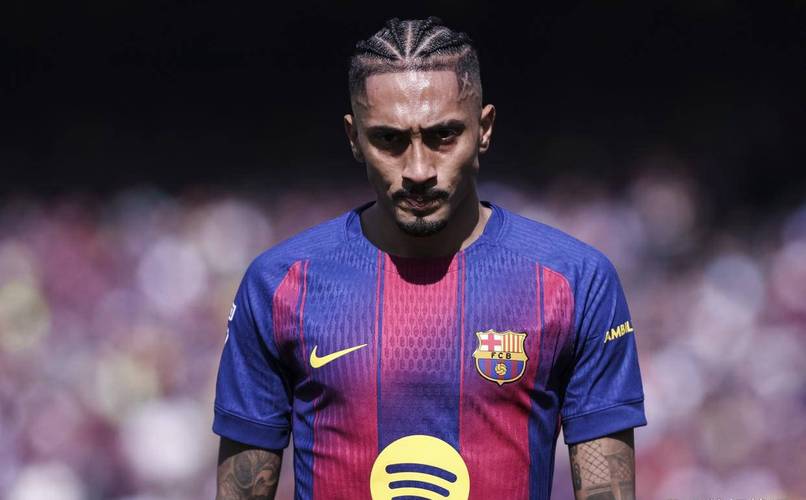 拉波尔塔谈拉菲尼亚受伤：我们很恼火，FIFA制定赛程应考虑俱乐部