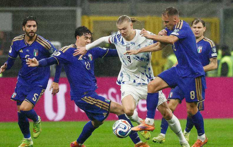 图片报：哲科在世预赛附加赛决赛肩膀受伤，有望赛季末复出