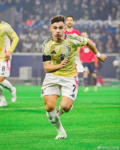 小孔塞桑:意甲战术性很强进球更难,球队首要目标是不失球