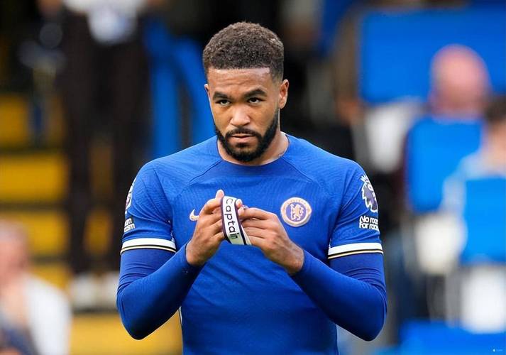 哲科谈伤情：没担心的那么严重，不需要手术，可能2个半月内回归