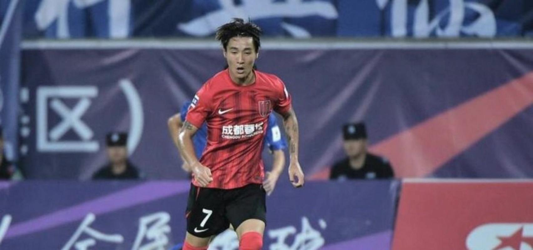 博主:费利佩、韦世豪等人参加蓉城赛前训练,茹萨缺席