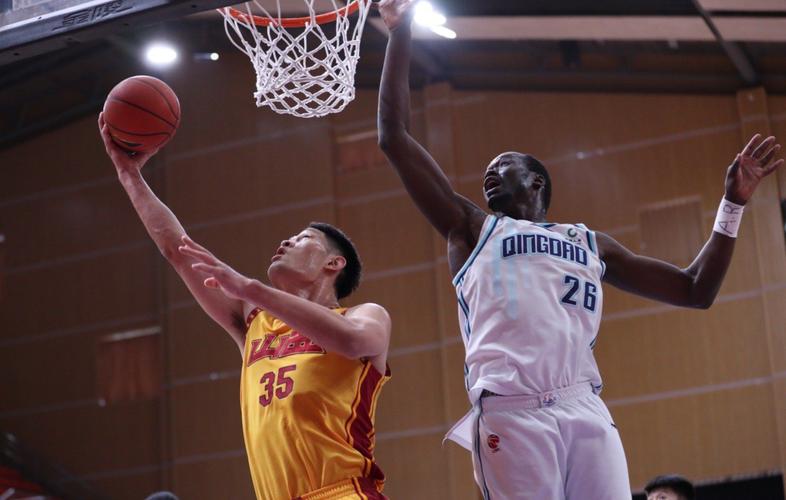 大连理工大胜中国海大 张天骐25+7+9 李沛奇25+5 董一鸣11+15