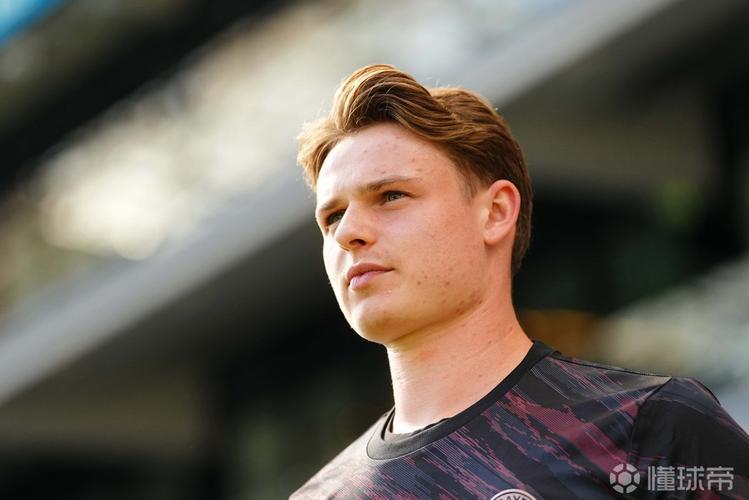 乌尔比希:参加世界杯?我先专注于康复和与拜仁取得成功