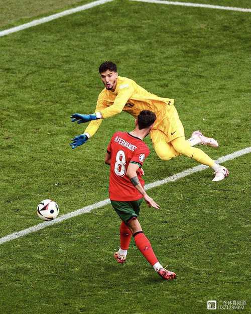 劳尔·加西亚：C罗那次后背传球，我对他喊“我要拧下你的脑袋”