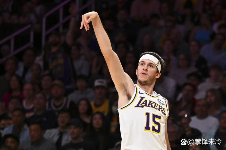 雷霆主场迎战湖人 卡鲁索因生病将缺席比赛无缘战旧主！