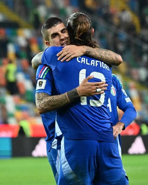 罗体：意大利6月初将和希腊踢热身赛，预计将由临时主帅指挥比赛