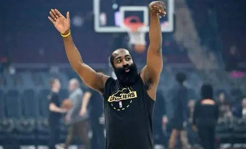 阿特金森谈把球给哈登:能赢球 顶级单打如果不利用起来就太傻了