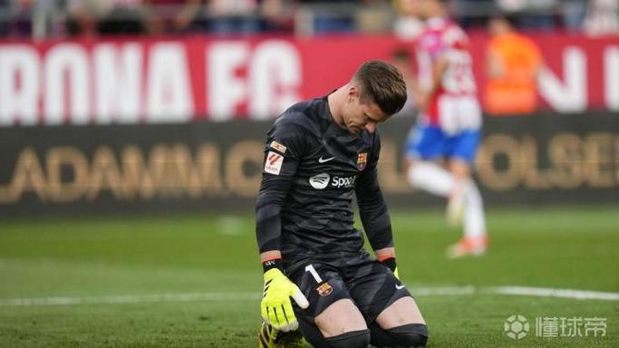 每体:巴萨为克里斯滕森提供的续约薪资大幅降低,球员可能离队